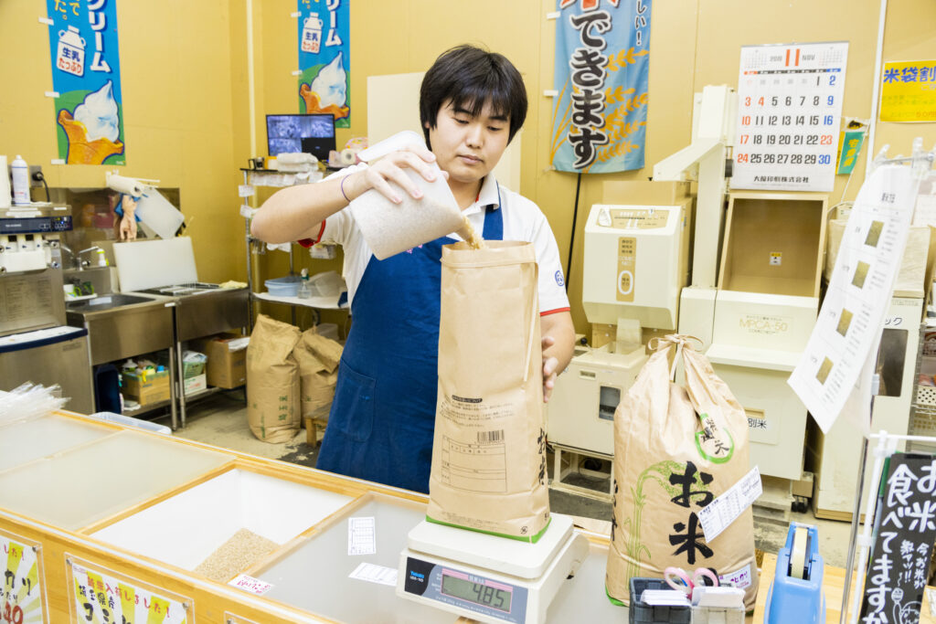 とんとん市場の様子1